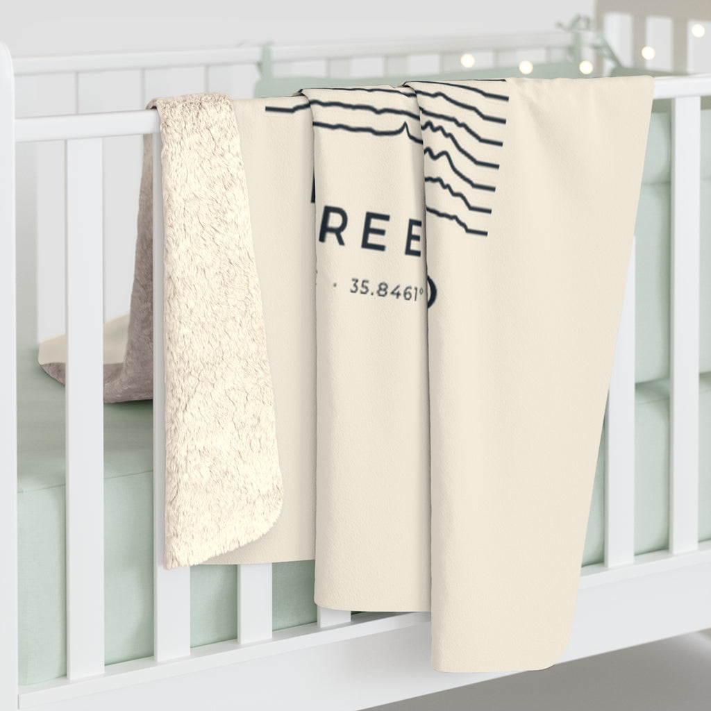 Murfreesboro Ridgeline Sherpa Blanket