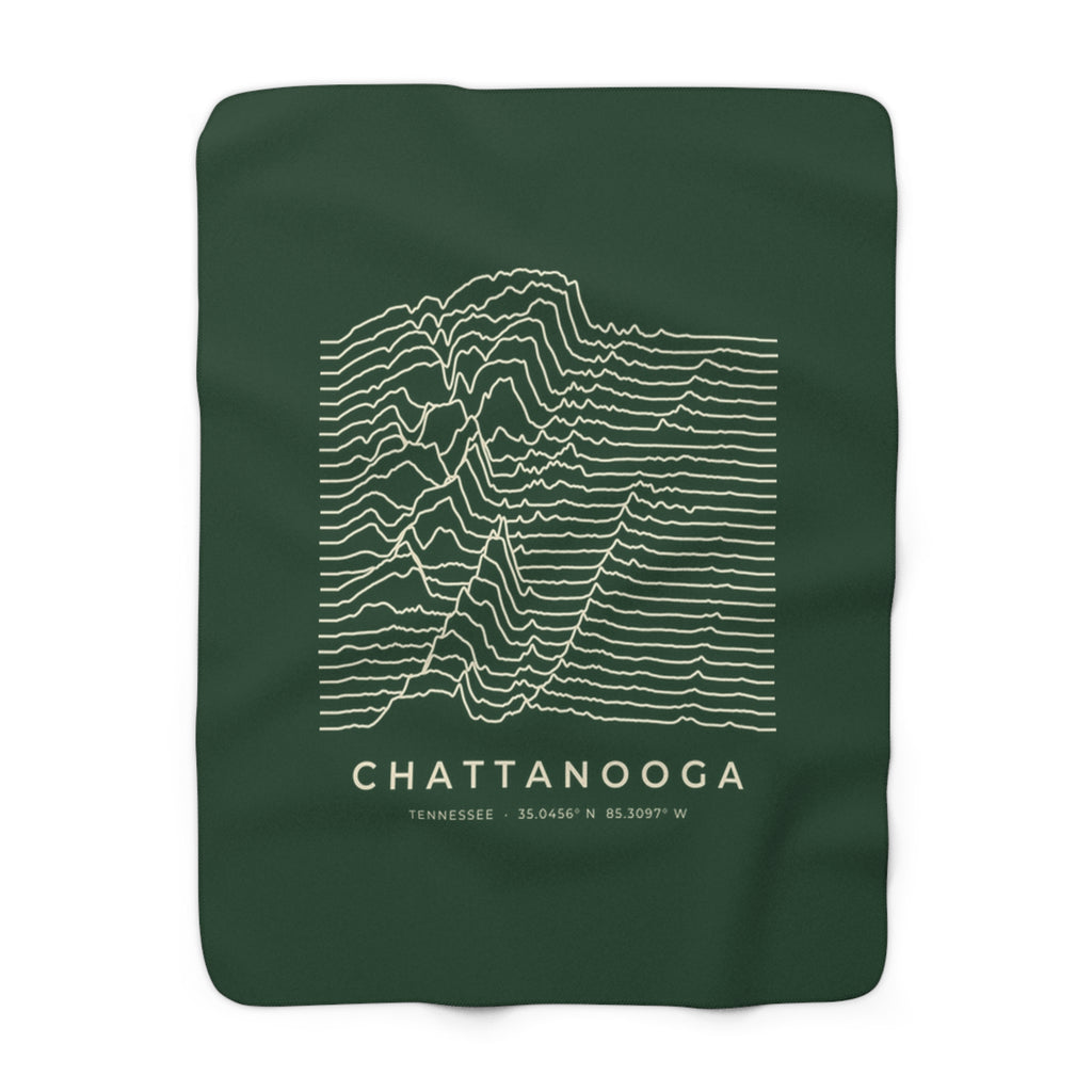 Chattanooga Ridgeline Sherpa Blanket (Forest Green)